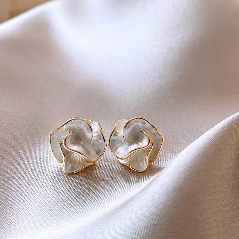 POMOCIÓN 2x1 ARETES FLOR🎁 - Amelia Joyería